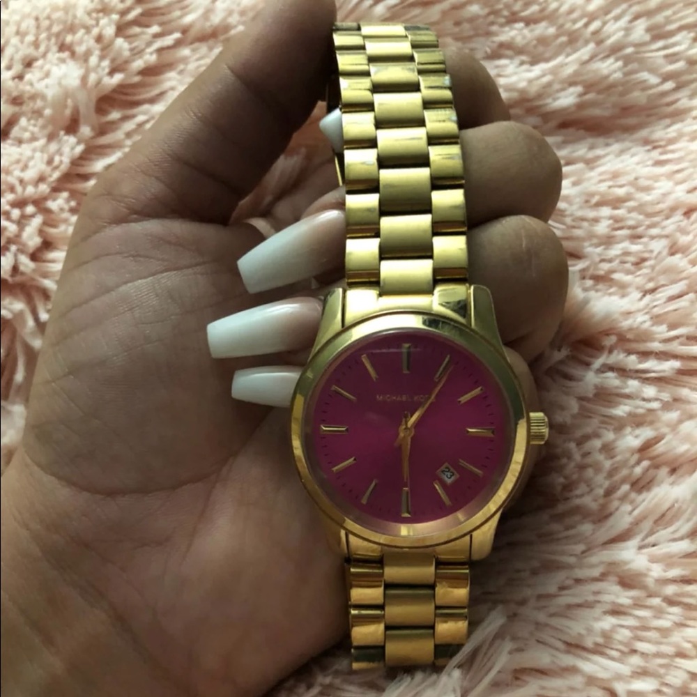 Mk Watch